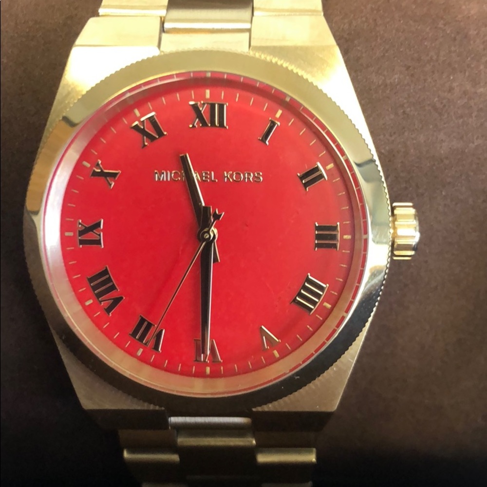 MK5936 MICHAEL KORS gold watch red face New In Box